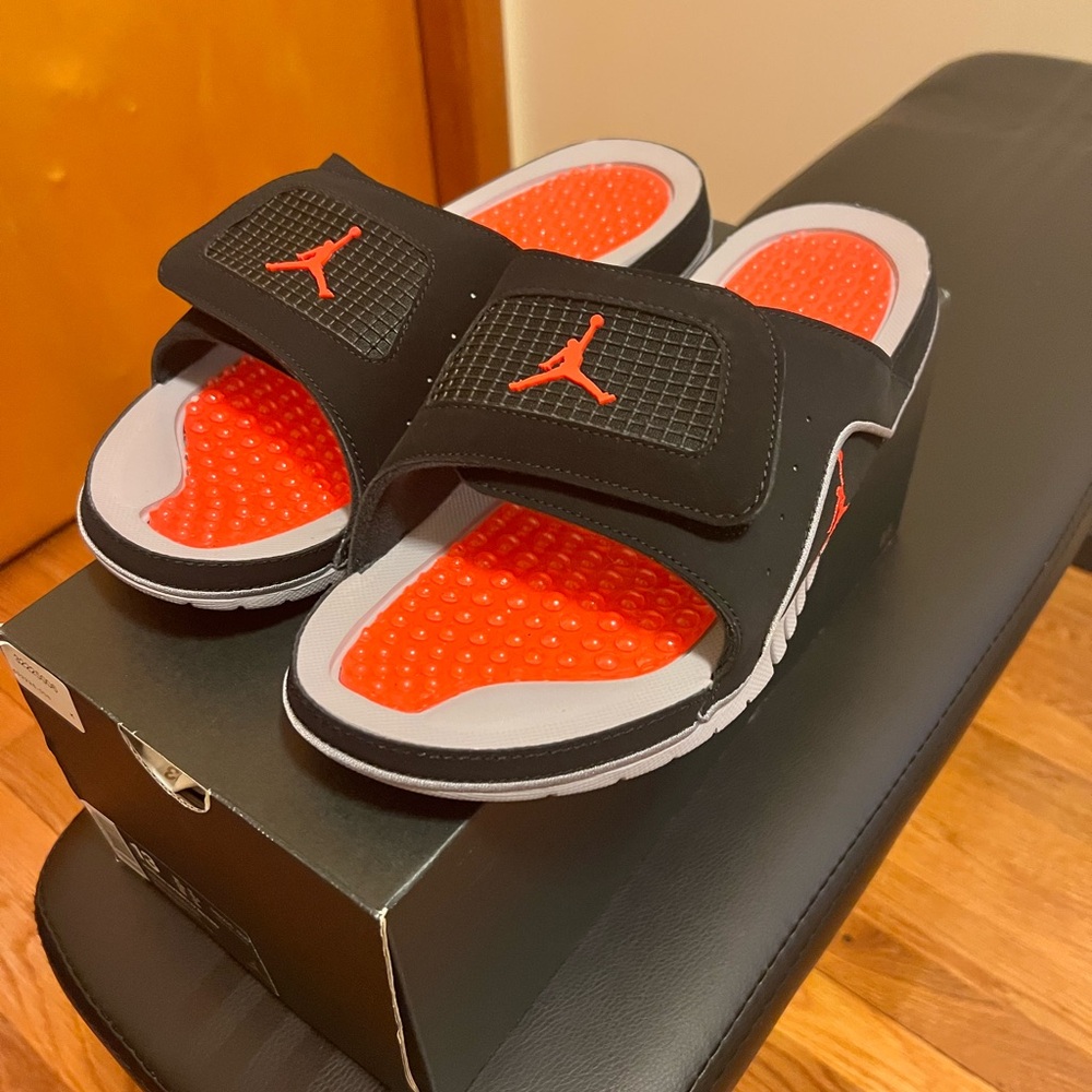 Jordan Hydro IV Retro Slides Size 13 Brand New Never Worn in original box!!